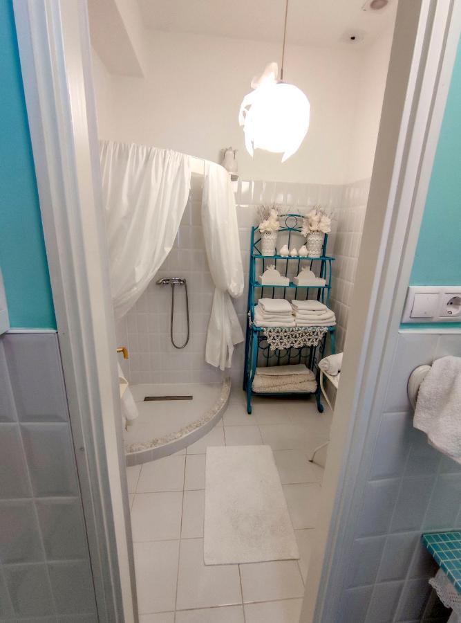 Feher Tulipan Apartman Hotell Debrecen Eksteriør bilde