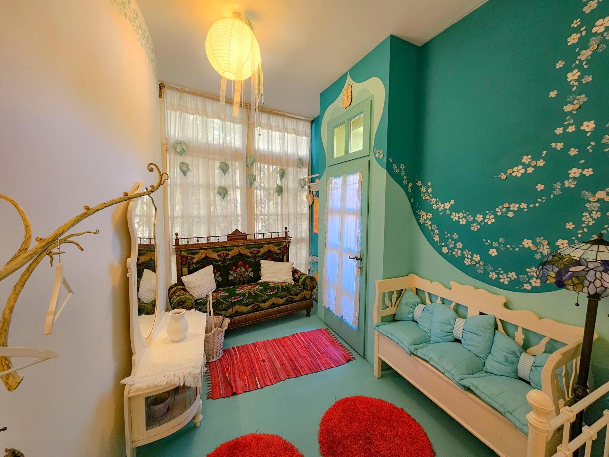 Feher Tulipan Apartman Hotell Debrecen Eksteriør bilde