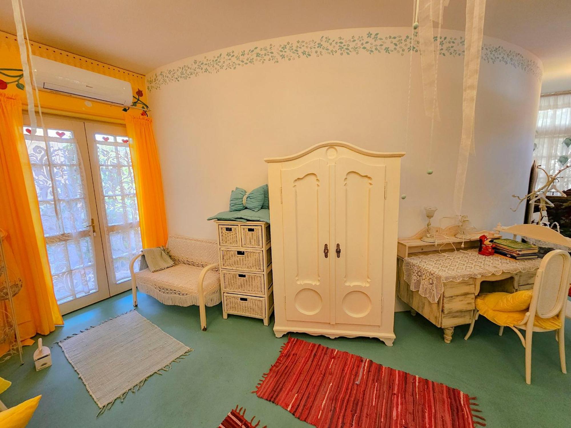 Feher Tulipan Apartman Hotell Debrecen Eksteriør bilde